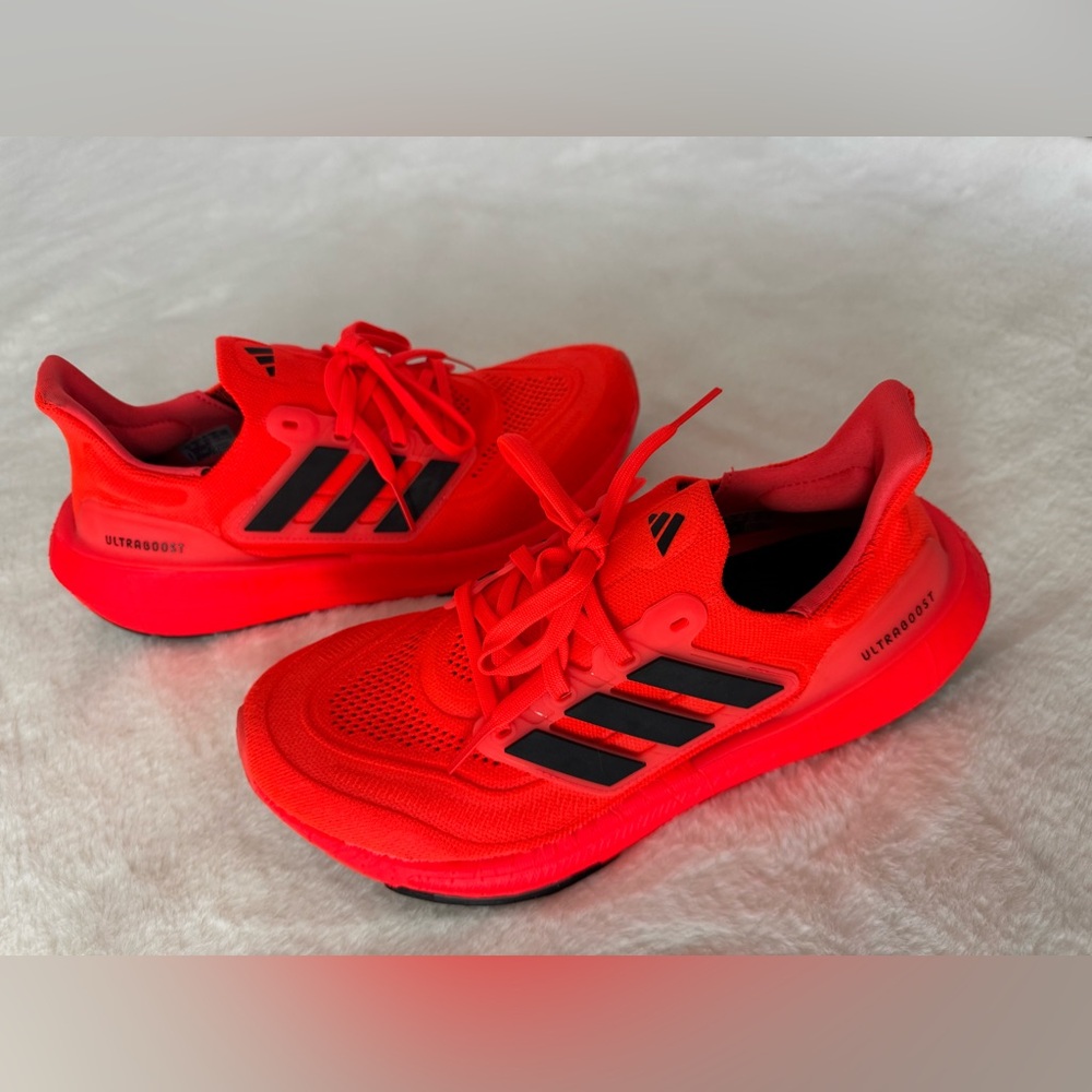 Adidas Ultraboost Light Solar Red